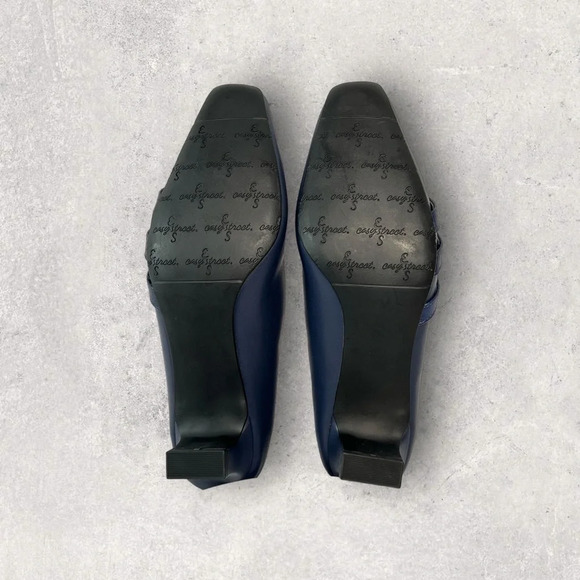 Women’s EASY STREET Entice Squared toe Pumps NAVY size 6.5 NARROW NEW IN BOX - Picture 6 of 15
